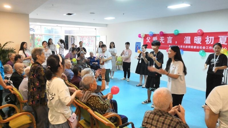 养老院防滑塑胶地板：守护安全，提升居住体验